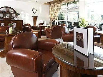 Logis L'Auberge - Maison Glenn Anna Saint Anne-dʼAuray Hotel