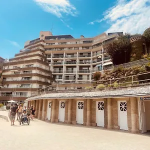 Le Crystal Dinard